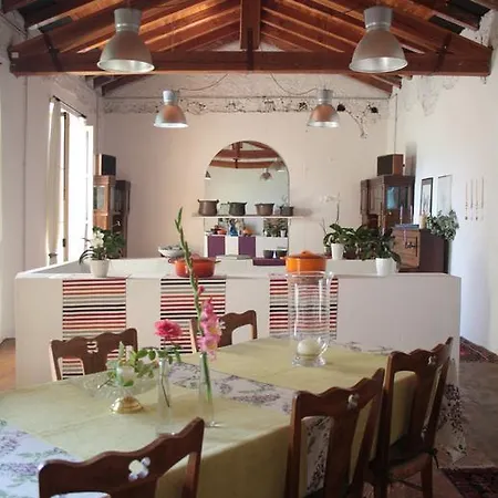 Antico Glicine Bed and breakfast