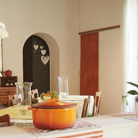 Bed and breakfast Antico Glicine *