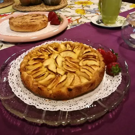 Oda ve Kahvaltı Antico Glicine